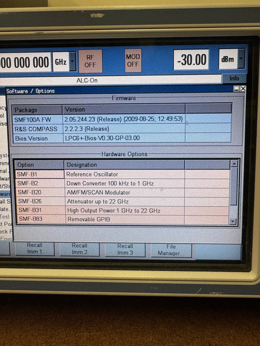 Rohde&Schwarz SMF100A Spectrum Anaylzer / Signal Generator