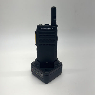 Motorola SL300 AAH88QCP9JA2AN MotoTRBO UHF 99 Channel Portable - HaloidRadios.com