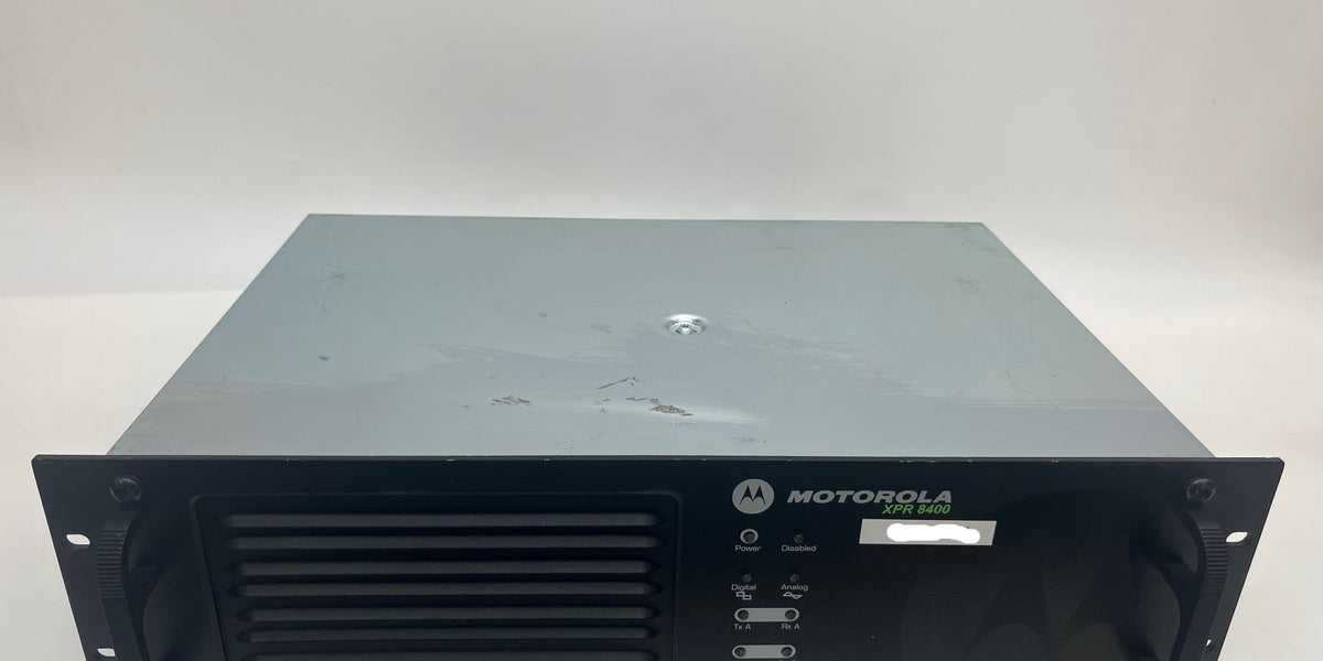 Motorola XPR8400 AAM27QPR9JA7BN UHF R1 MotoTRBO Repeater