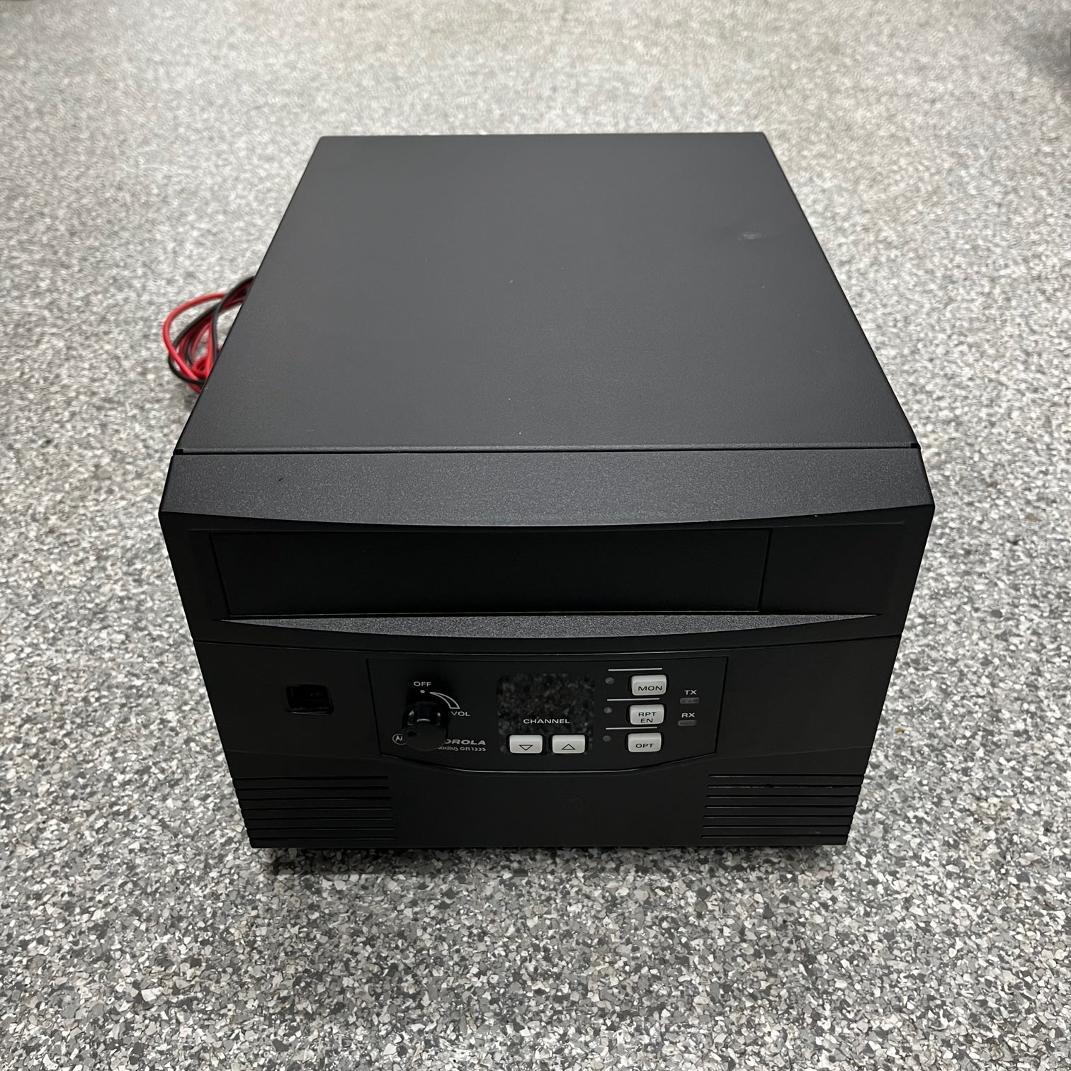 Motorola R1225 Motorola GR1225 H5158B VHF Repeater — HaloidSolutions.com