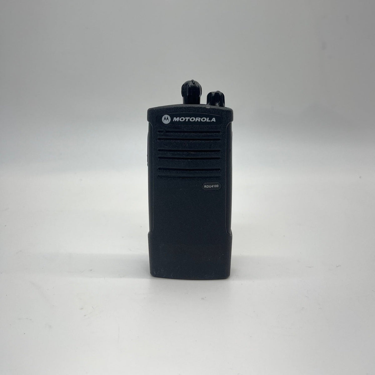 Motorola RDU4100 UHF 10 Channel 4 Watt Radio - Li-ion Battery Included Motorola RDU4100 UHF 10 Channel 4 Watt Radio - Li-ion Battery Included