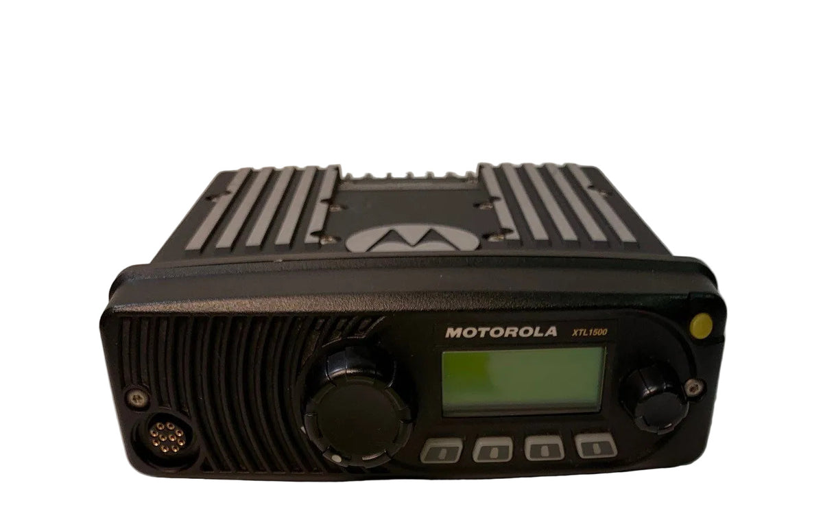 Motorola XTL1500 M28KSS9PW1AN VHF P25 Digital Mobile Radio