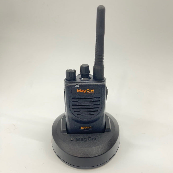 Motorola Mag One BPR40 AAH84RCS8AA1AN 8-Channel UHF Radio - HaloidRadios.com