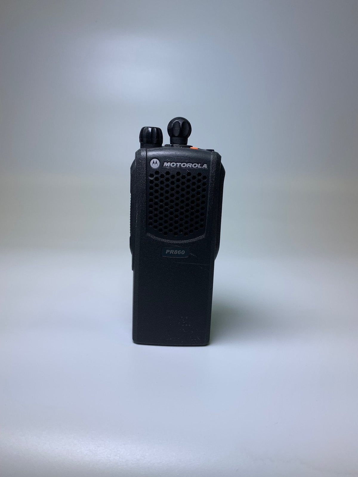 Motorola PR860 AAH45CEC9AA3AN LOW BAND Portable — HaloidSolutions.com