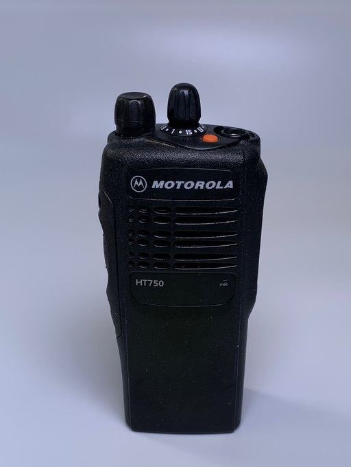 Motorola HT750 AAH25CEC9AA3AN Low Band Portable