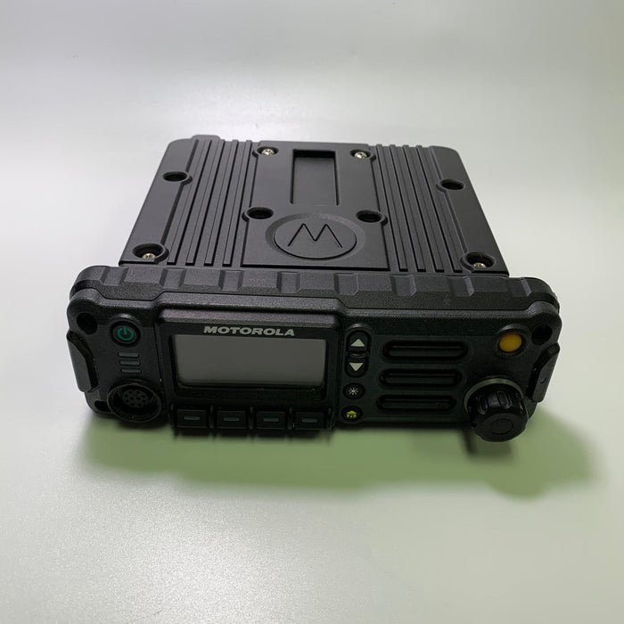 Motorola APX4500 M22URS9PW1AN 700 / 800 MHz P25 Digital Mobile Radio - HaloidRadios.com